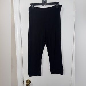 Fashion Bug black cropped jeweled leggings XL